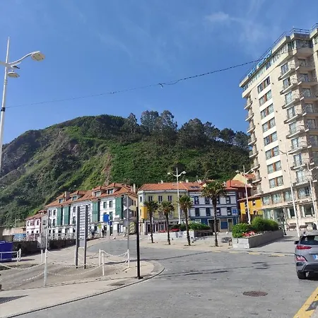 Timón, Cerca De La Playa * Candás